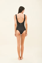 Lataa kuva gallerian katseluohjelmaan, Model Back: Uv Line Badeanzug Maio Swim Textura Preto Upf50+