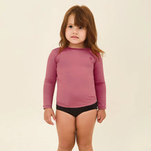 Lataa kuva gallerian katseluohjelmaan, Model Front: Uv Line Rashguard Longsleeve Baby Malva Upf50+
