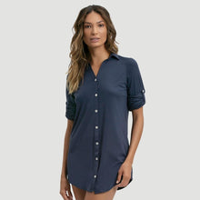 Lataa kuva gallerian katseluohjelmaan, Model Front: Uv Line Strandkleid Shirtdress Copenhagen Fem Navy Blue Upf50+
