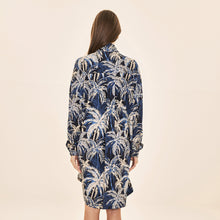 Lataa kuva gallerian katseluohjelmaan, Model Back: Uv Line Hemdblusenkleid Shirtdress Ipanema Coqueiros Marinho Upf50+