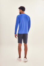 Lataa kuva gallerian katseluohjelmaan, Model Back: Uv Line Rashguard Longsleeve Uvpro Brasil Masc Cobalto Upf50+