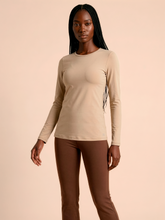 Lataa kuva gallerian katseluohjelmaan, Gallery: Uv Line Rashguard Longsleeve Fem New Fit Sand Upf50+
