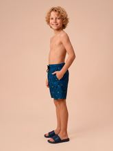 Lataa kuva gallerian katseluohjelmaan, Image 03: Uv Line Jungen-Badehose Shorts Acqua Kids Pirates Fun Upf50+