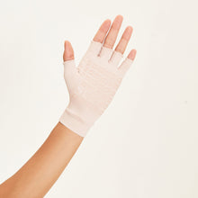 Lataa kuva gallerian katseluohjelmaan, Model Back: Uv Line Handschuhe Short Gloves Anti-Aging Uni Nude Upf50+
