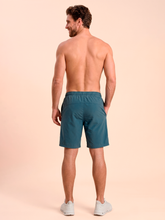 Lataa kuva gallerian katseluohjelmaan, Model Back: Uv Line Bermuda-Shorts Shorts New Fit Masc Steel Upf50+
