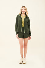 Lataa kuva gallerian katseluohjelmaan, Image 06: Uv Line Fitness-Cover-Up Bag-Foldable Windbreaker Jacket Verde Militar
