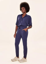 Lataa kuva gallerian katseluohjelmaan, Image 02: Uv Line Strandhosen Pants Fem Basic Navy Blue Upf50+

