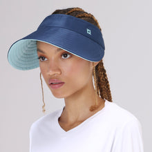 Lataa kuva gallerian katseluohjelmaan, Model Front: Uv Line Visor Visor Bali Marinho Azul Claro Upf50+
