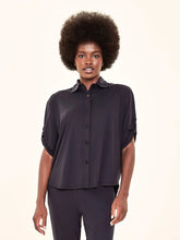 Lataa kuva gallerian katseluohjelmaan, Gallery: Uv Line Hemdblusenkleid Shirt Copa Black Upf50+
