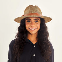 Lataa kuva gallerian katseluohjelmaan, Model Front: Uv Line Fedora-Hut Hat Giovana Imp Fem Mescla Upf50+
