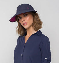 Lataa kuva gallerian katseluohjelmaan, Model Front: Uv Line Mützen Visor Capri Colors Nac Fem Navy Blue Rose Upf50+
