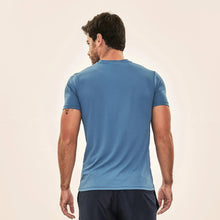 Lataa kuva gallerian katseluohjelmaan, Model Back: Uv Line T-Shirts Für Herren T-Shirt Sport Fit Aco
