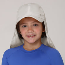 Lataa kuva gallerian katseluohjelmaan, Model Front: Uv Line Mützen Cap Legionario Teens Sand Upf50+
