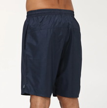 Lataa kuva gallerian katseluohjelmaan, Model Back: Uv Line Bermuda-Shorts Shorts New Fit Br Masc Navy Blue Upf50+
