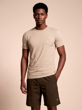 Lataa kuva gallerian katseluohjelmaan, Gallery: Uv Line T-Shirts Für Herren T-Shirt New Fit Masc Sand Upf50+

