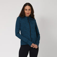 Lataa kuva gallerian katseluohjelmaan, Model Front: Uv Line Fitness-Top Casaco Newfit Petroleo Upf50+
