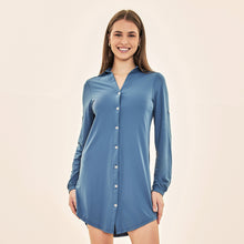 Lataa kuva gallerian katseluohjelmaan, Model Front: Uv Line Hemdblusenkleid Shirtdress Copenhagen Fem Steel Upf50+

