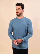 Lataa kuva gallerian katseluohjelmaan, Gallery: Uv Line Rashguard Longsleeve Uvpro Masc Indigo Upf50+
