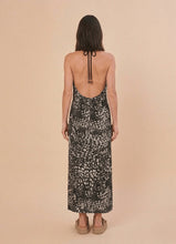 Lataa kuva gallerian katseluohjelmaan, Model Back: Uv Line Strandkleid High-Neck Dress Asas Upf50+
