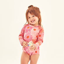 Lataa kuva gallerian katseluohjelmaan, Model Front: Uv Line Baby-Bademode Baby Solar Rose Upf50+
