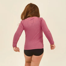 Lataa kuva gallerian katseluohjelmaan, Model Back: Uv Line Rashguard Longsleeve Baby Malva Upf50+
