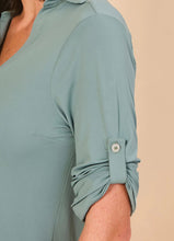 Lataa kuva gallerian katseluohjelmaan, Image 04: Uv Line Hemdblusenkleid Shirtdress Copenhagen Water Green Upf50+
