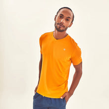 Lataa kuva gallerian katseluohjelmaan, Image 03: Uv Line T-Shirts Für Herren T-Shirt Sport Fit Orange Upf50+
