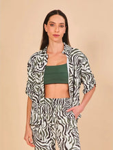 Lataa kuva gallerian katseluohjelmaan, Gallery: Uv Line Hemdblusenkleid Shirt Copa Fauna Upf50+
