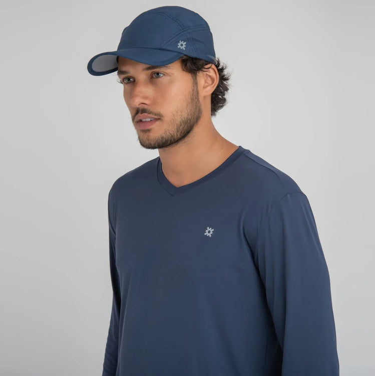 Model Front: Uv Line Mützen Cap New Fit Marinho Upf50+