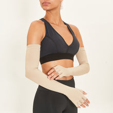 Lataa kuva gallerian katseluohjelmaan, Image 02: Uv Line Handschuhe Extra Long Glove Chocolate Upf50+
