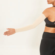 Lataa kuva gallerian katseluohjelmaan, Model Back: Uv Line Handschuhe Long Sleeve Beige Upf50+
