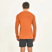 Lataa kuva gallerian katseluohjelmaan, Model Back: Uv Line T-Shirts Für Herren Longsleeve Sport Fit Caramelo
